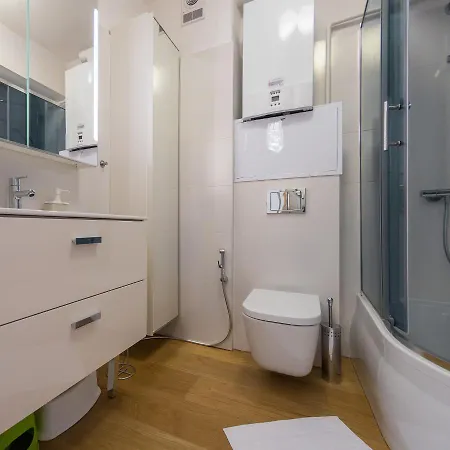 Komfortowy W Centrum Ustronia ウストロン