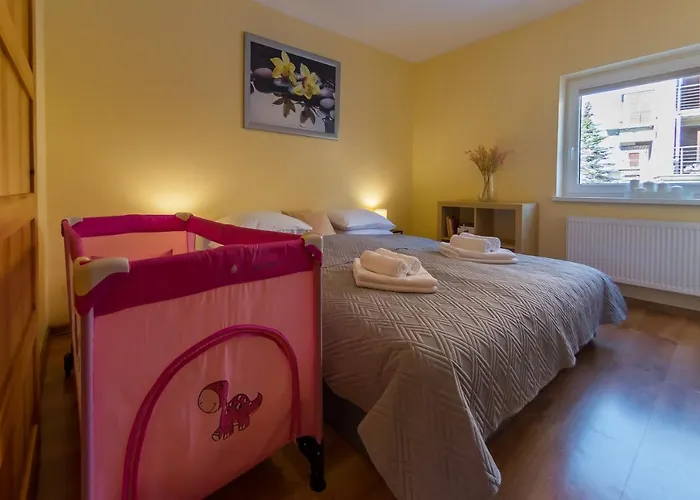 Komfortowy W Centrum Ustronia Appartement Ustroń